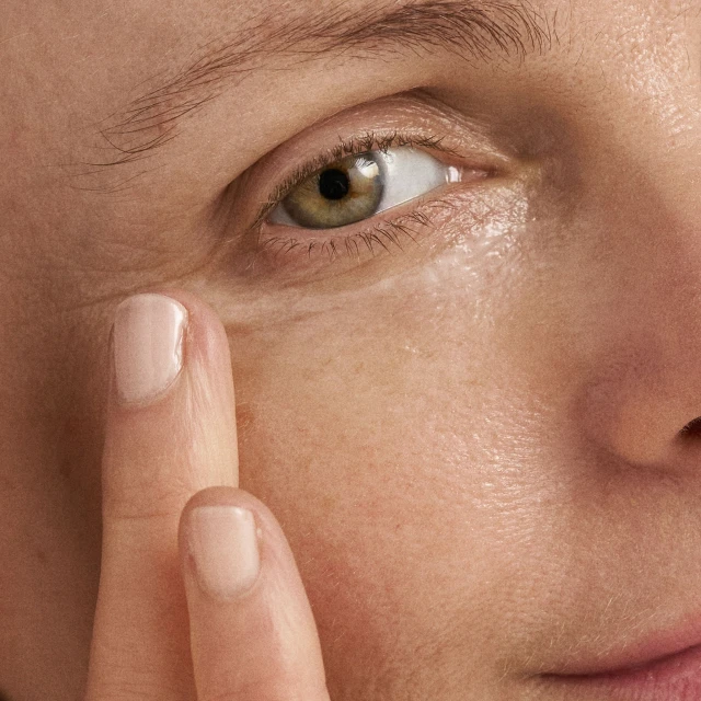 Age Reversal Eye Complex - 4