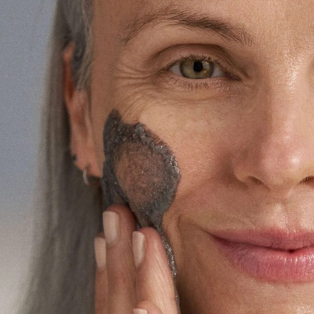 Daily Superfoliant Exfoliator - 4